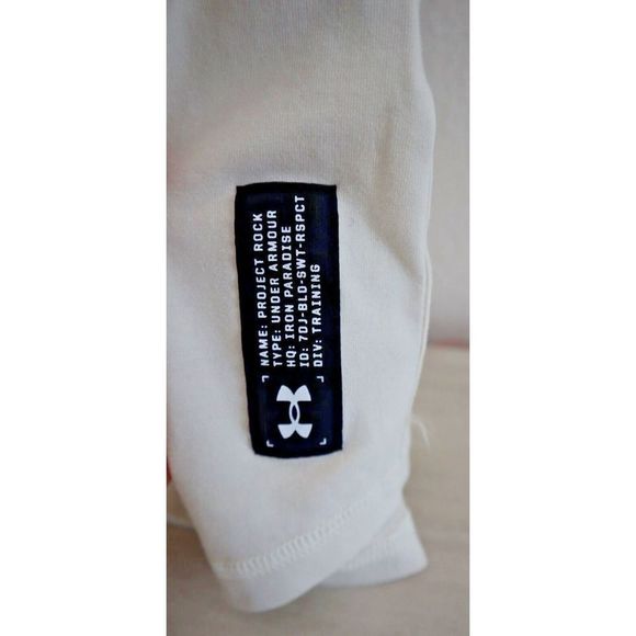 Under Armour 1370487 279 Men's Sz XL Beige Project Rock "BSR" Flag Tank Top - Picture 4 of 10